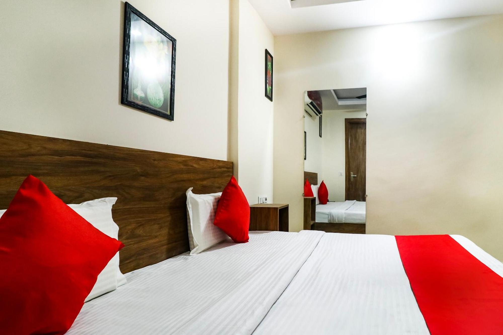 Hotel O The Vansh Balaji Hot Faridabad Exterior photo